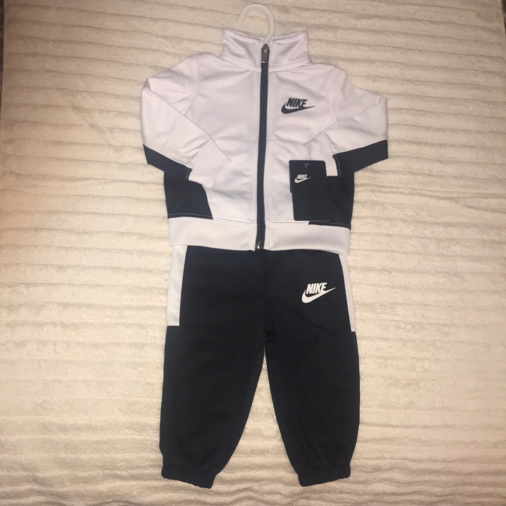 Nike 2-Piece set